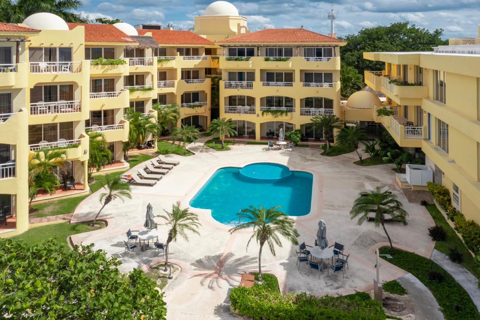 Playa Azul Cozumel Hotel Exterior foto